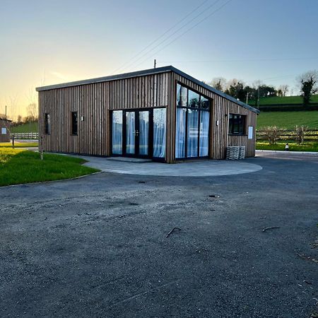 Killyfole Lakeside Lodges Corranny Экстерьер фото