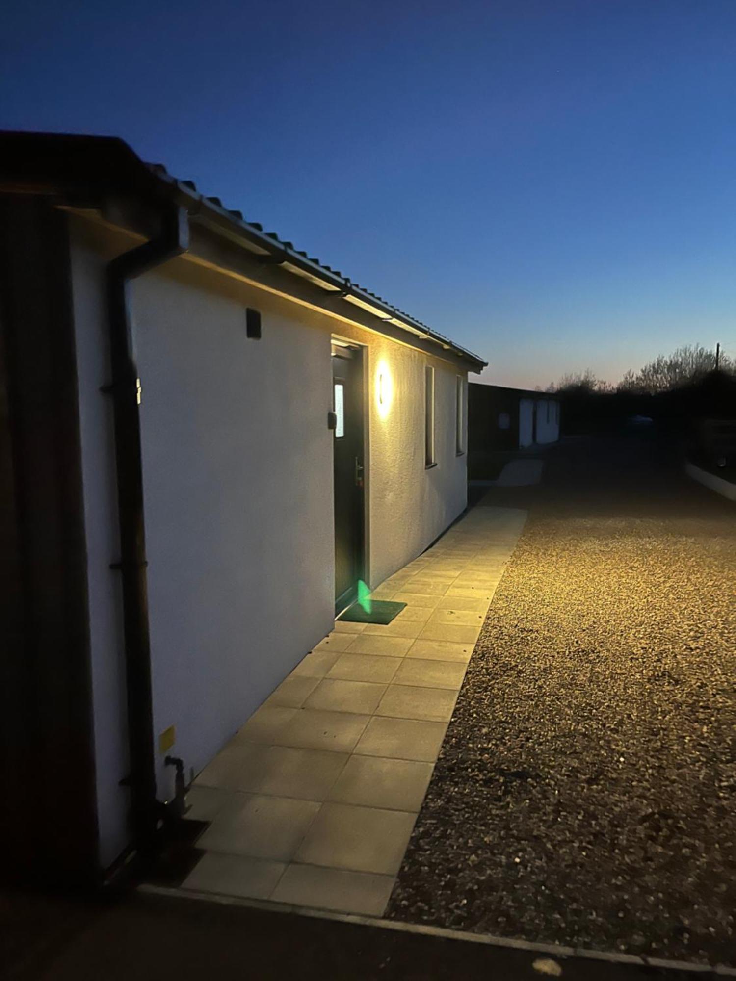 Killyfole Lakeside Lodges Corranny Экстерьер фото