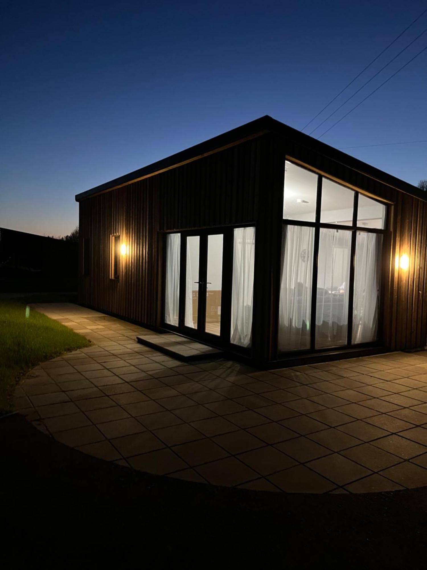 Killyfole Lakeside Lodges Corranny Экстерьер фото